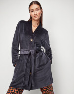 Γυναικεία Ρόμπα Fleece – Ζεστασιά & Άνεση για Κρύες Μέρες