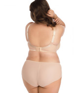 Γυναικείο Σλιπ Plus Size – Ιδανικό για Καθημερινή Χρήση